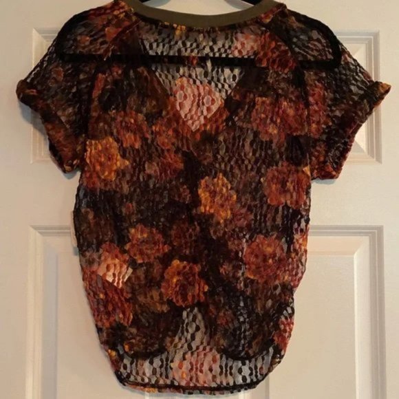NWT Free People Solana XS Lace V-Neck Floral Top Stretch Floral $68 - Picture 4 of 5